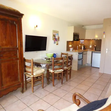 Les Jardins D'ulysse, Pavillon T3, Terrasse & Parking, Plage Holiday home *