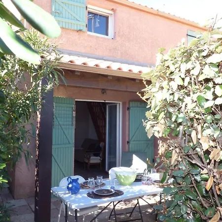 Holiday home Les Jardins D'ulysse, Pavillon T3, Terrasse & Parking, Plage Narbonne-Plage