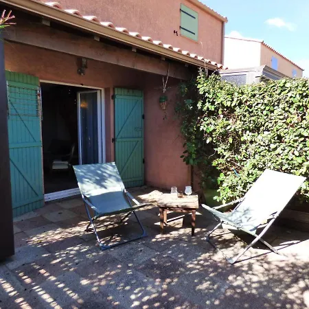 Holiday home Les Jardins D'ulysse, Pavillon T3, Terrasse & Parking, Plage